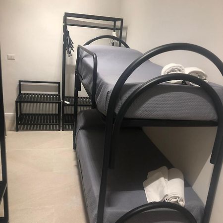 Le Camere Di Giusy Nazionale 24 Nápoles Exterior foto